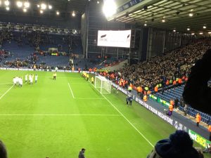 Chelsea players applaud Chelsea fans after 4-0 win at WBA