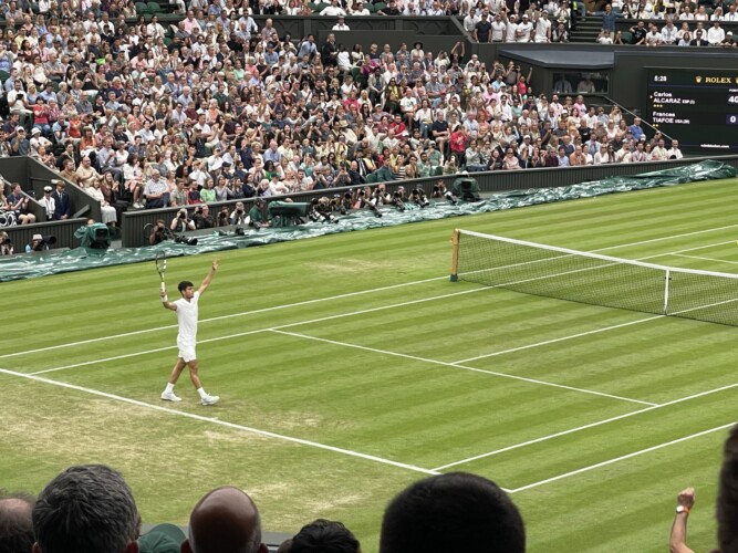 Emma Raducanu Picture by Paul Lagan