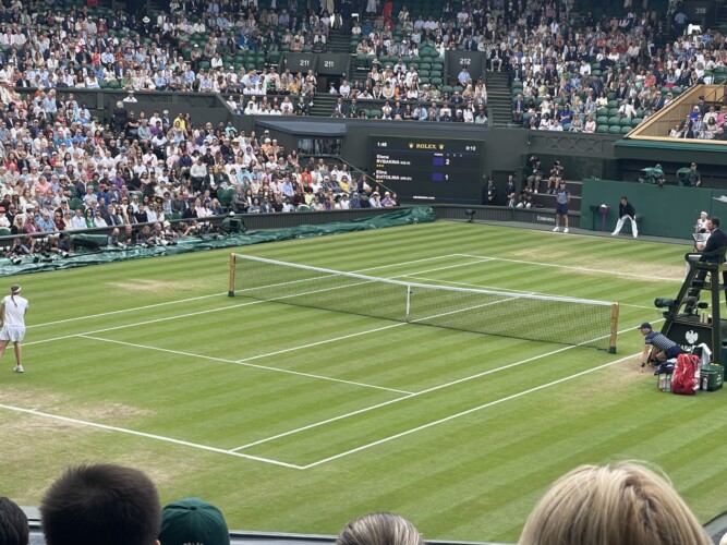 Action on Centre Court Picture by Paul Lagan