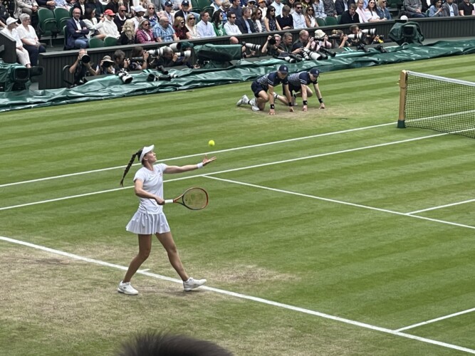 Elena Rybakina in action Picture by Paul Lagan