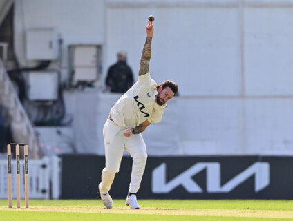 Clark and Worrall deliver with the ball as Surrey collect first County Championship win of the season