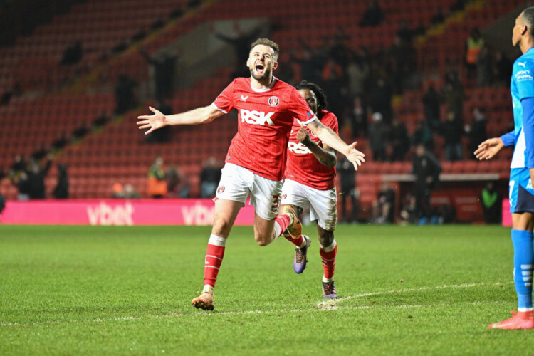 Charlton defender up for League One award